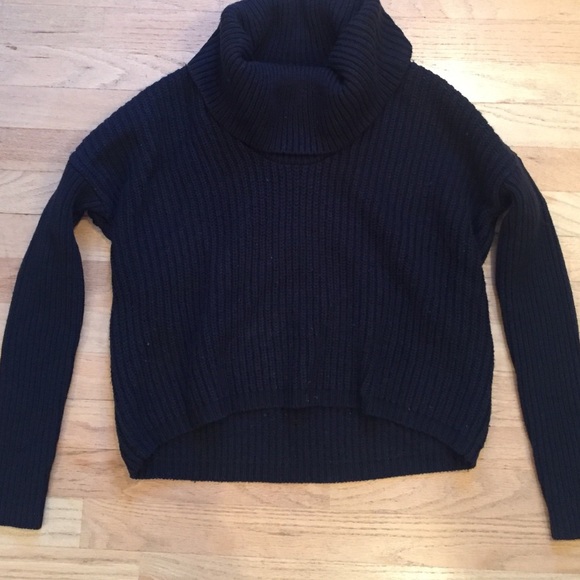 Oversized black cowl neck sweater - Picture 2 of 2
